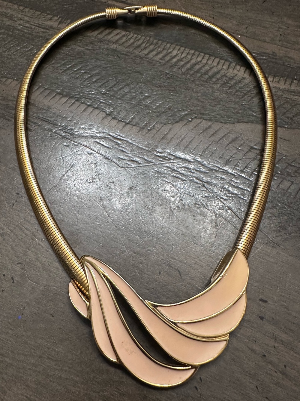 Vintage Trifari Gold Tone Peach Enamel Wing Abstract Statement Collar Choker